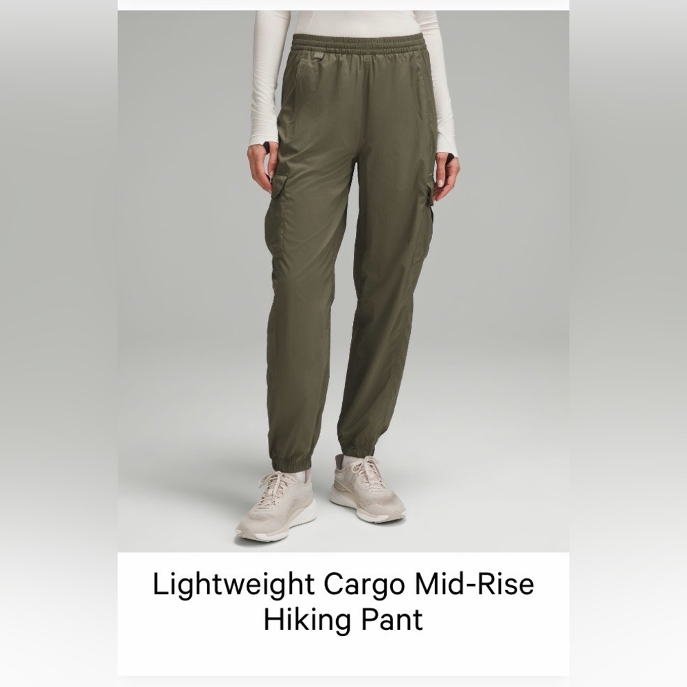 lululemon athletica lightweight mid-rise Women’s Cargo Pants
